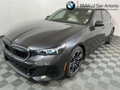 2026 BMW 530 i xDrive