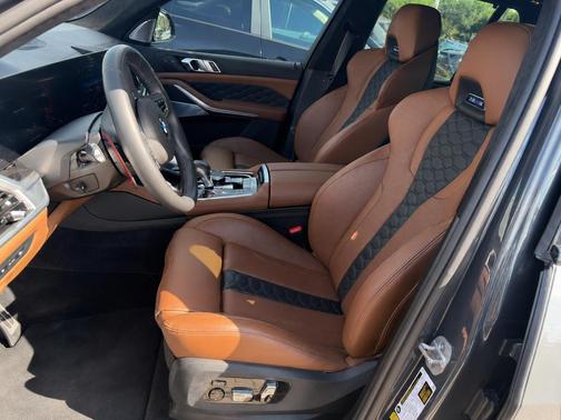 Dravit Grey Metallic 2026 BMW X5 M Base