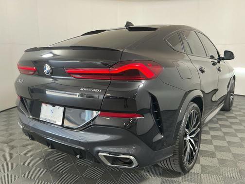 2021 BMW X6 xDrive40i