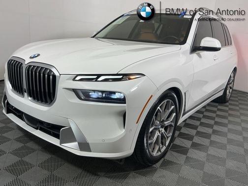 2023 BMW X7 xDrive40i