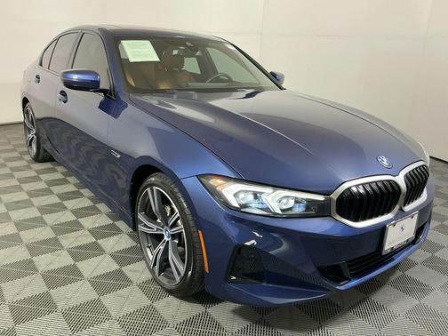 2023 BMW 330e Base