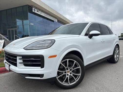 2024 Porsche Cayenne Base