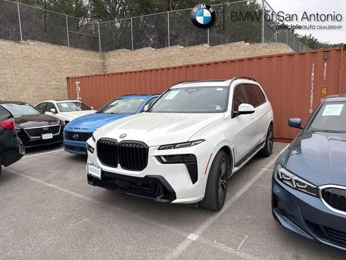 2023 BMW X7 xDrive40i