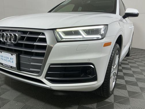 2018 Audi Q5 2.0T Tech Premium
