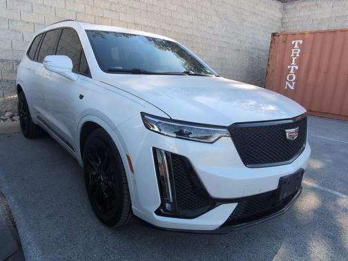 2021 Cadillac XT6 Sport AWD