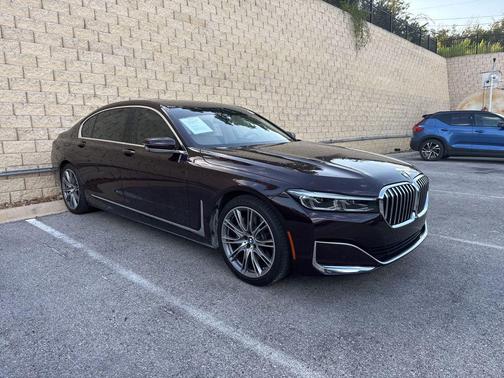 2020 BMW 740 740i