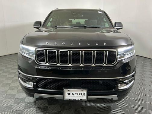 Diamond Black Crystal Pearlcoat 2023 Jeep Wagoneer Series III 4x4