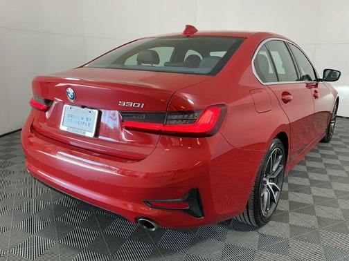 2021 BMW 330 330i