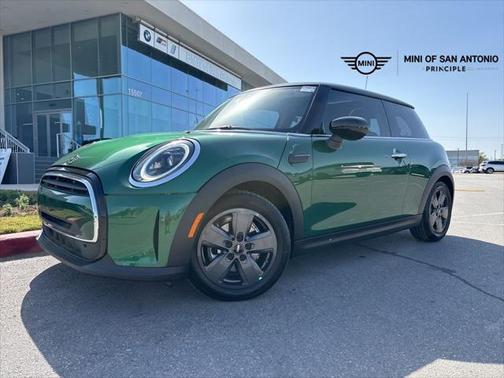 2024 MINI Hardtop Cooper