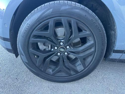 2021 Land Rover Range Rover Evoque R-Dynamic SE