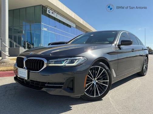 2022 BMW 530 i