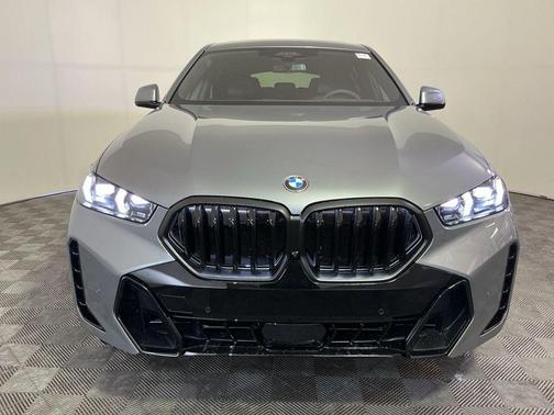2026 BMW X6 xDrive40i
