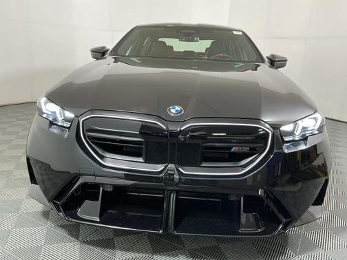 2026 BMW M5 Base