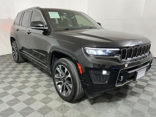 2022 Jeep Grand Cherokee Overland