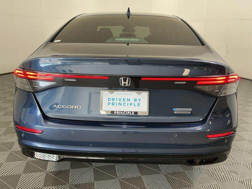 2024 Honda Accord Hybrid Touring