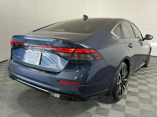 2024 Honda Accord Hybrid Touring