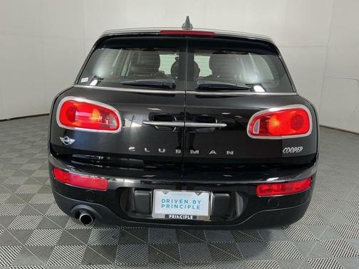 2017 MINI Clubman Cooper