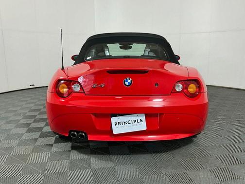 Red 2004 BMW Z4 2.5i Roadster