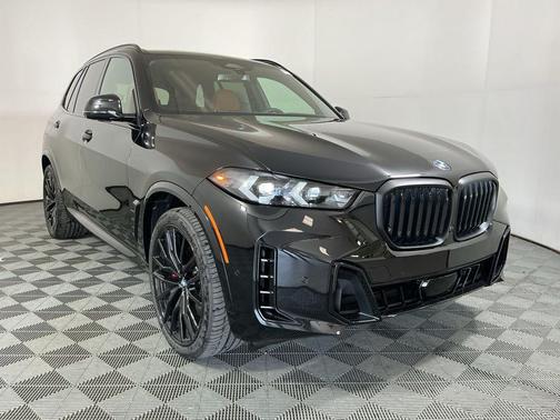 Black Sapphire Metallic 2026 BMW X5 sDrive40i