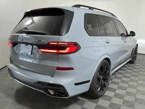 2026 BMW X7 xDrive40i