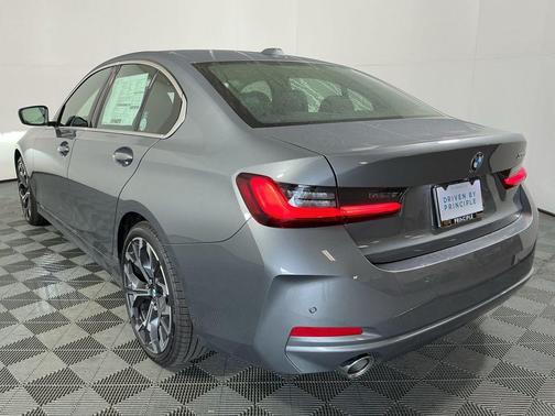 2025 BMW 330 i
