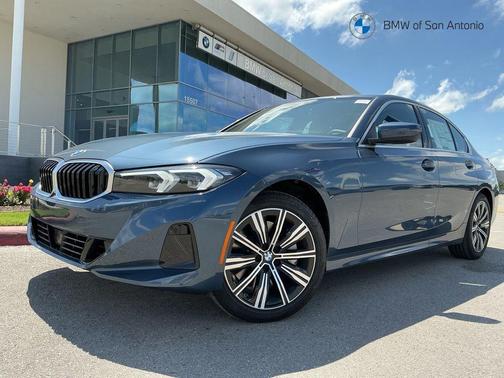 Arctic Race Blue Metallic 2026 BMW 330 xDrive