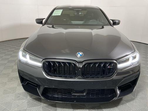 2022 BMW M5 Base