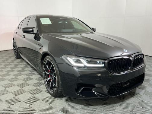 2022 BMW M5 Base
