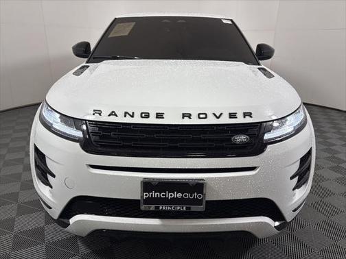2024 Land Rover Range Rover Evoque Dynamic SE