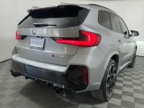 2025 BMW X1 M35i