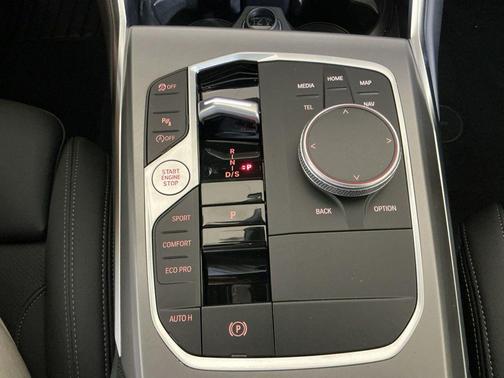 Brooklyn Grey Metallic 2026 BMW 330 330i