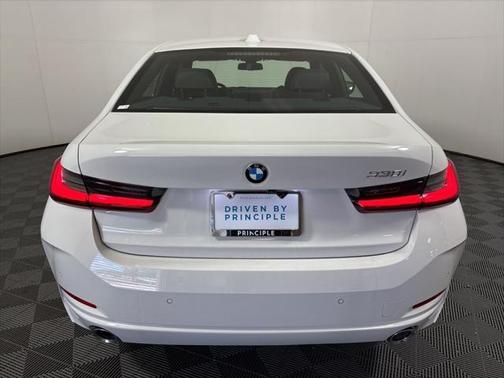 2025 BMW 330 i