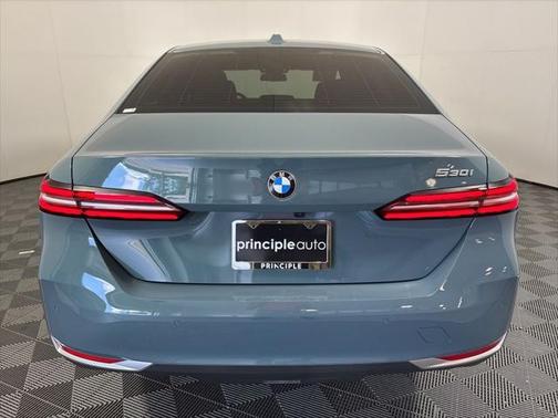 2024 BMW 530 i