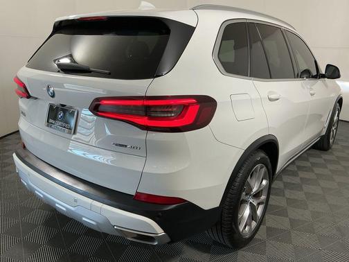 2023 BMW X5 sDrive40i