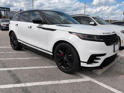 Ostuni Pearl White Metallic 2025 Land Rover Range Rover Velar P250 SE R-Dynamic