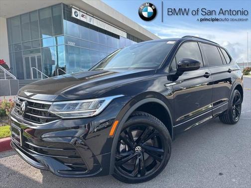 2023 Volkswagen Tiguan 2.0T SE R-Line Black