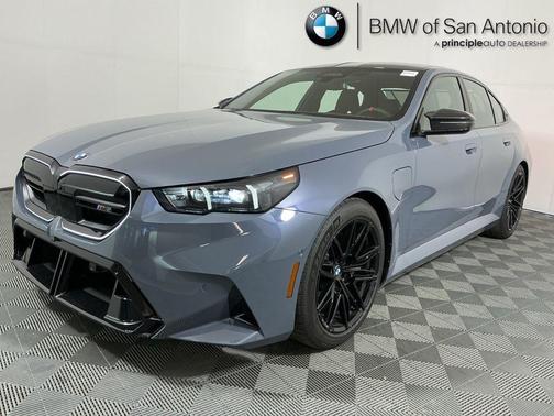 2026 BMW M5 Base