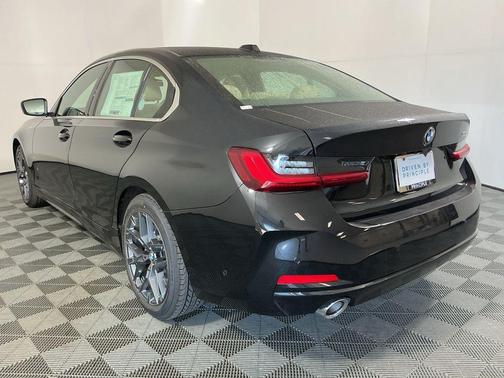 2026 BMW 330 i
