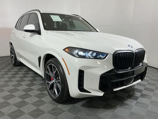 Alpine White 2024 BMW X5 xDrive40i