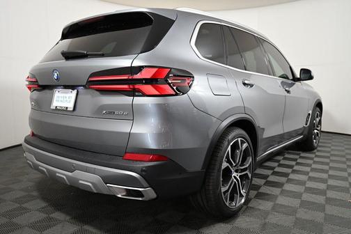2026 BMW X5 PHEV xDrive50e