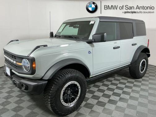 2023 Ford Bronco Black Diamond