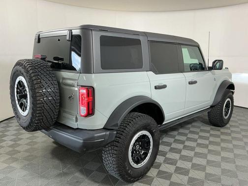 2023 Ford Bronco Black Diamond