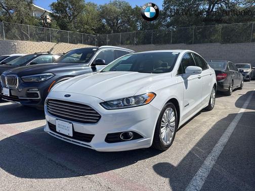 2015 Ford Fusion Hybrid SE