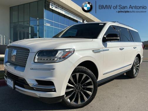 2019 Lincoln Navigator Select