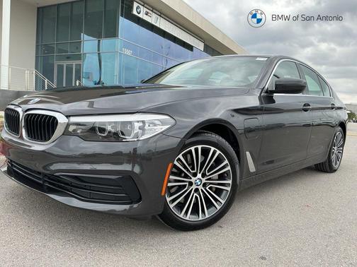 Dark Graphite Metallic 2020 BMW 530e iPerformance