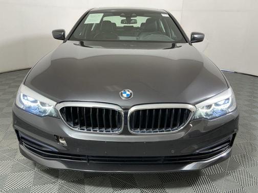 Dark Graphite Metallic 2020 BMW 530e iPerformance