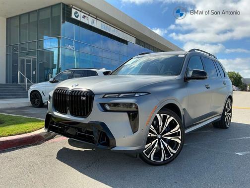 Frozen Pure Grey Metallic 2025 BMW X7 M60i