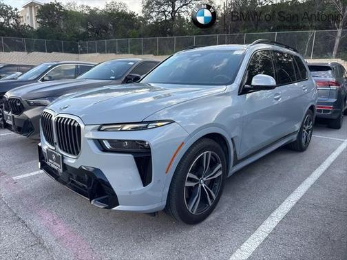 2023 BMW X7 xDrive40i