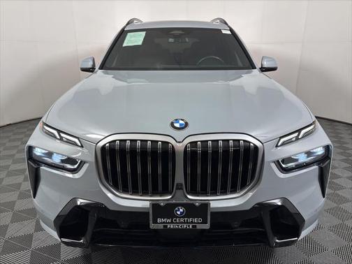 2023 BMW X7 xDrive40i