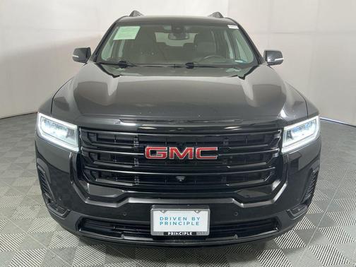 2023 GMC Acadia FWD SLT
